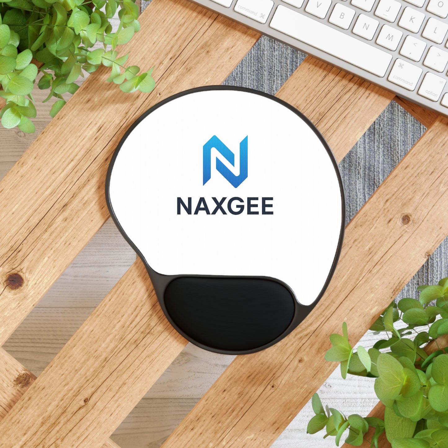 NaxGee Ergonomic Mouse Pad with Wrist Rest